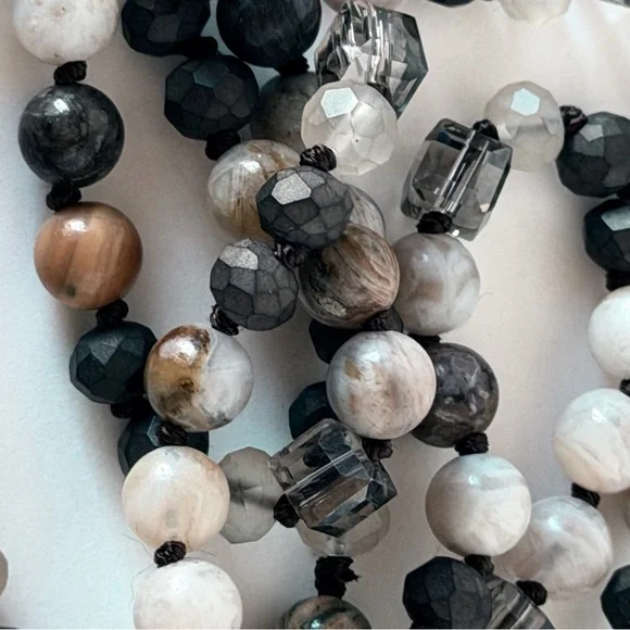 Abalone shell heart pendant beaded long necklace reversible - Picture 8 of 8